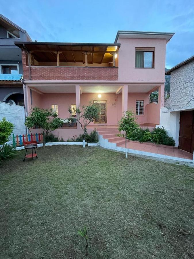 Vila 8 Kruje Exterior photo
